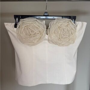 Elegant white bustier with floral accents - new with tags